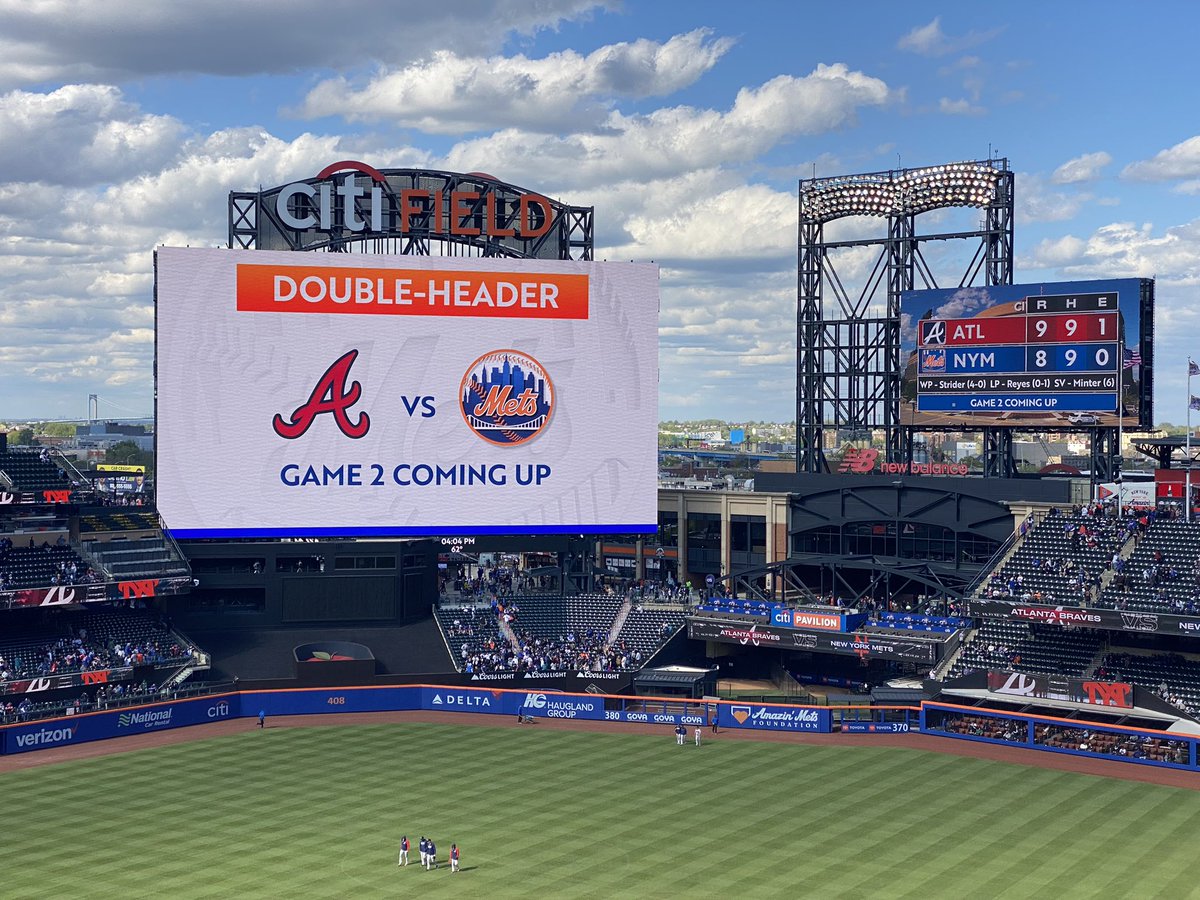 JohnCerilli's tweet photo. .@Mets #Doubleheaders create hunger, so I made my way to the @CocaCola Corner here at @CitiField to delight in a @ChiddysSteaks #cheesesteak!  SO good! #LGM #LFGM #Flushing #Queens #NYC @MLB #baseball ⚾️ 🎩 🍎 💙  🧡 https://t.co/miLZqSYgSd