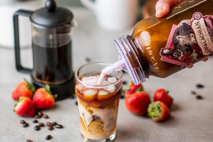 What is your favorite Appalachian Sippin' Cream to add to your morning coffee? Tell us below! ⬇️

#AppalachianSippinCream #SipsUp