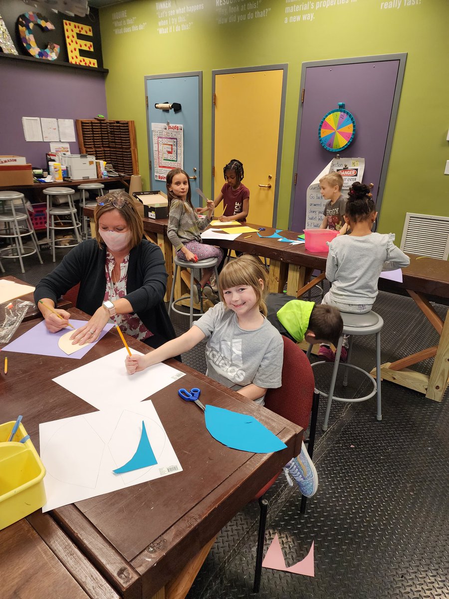 Avalon JAM (@jamavalon) on Twitter photo Busy JAM meeting preparing for our <a href="/BevBirthdays/">Beverly's Birthdays</a> Kindness Birthday Party! #bethekindkid #avalonkindness #raisethemkind <a href="/JPEACOCK2018/">Joe Peacock</a> Busy JAM meeting preparing for our <a href="/BevBirthdays/">Beverly's Birthdays</a> Kindness Birthday Party! #bethekindkid #avalonkindness #raisethemkind <a href="/JPEACOCK2018/">Joe Peacock</a>