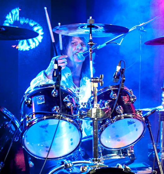 Get your copy of and listen to blues great Marshal Lawrence's latest album "Feeling Fine" with yours truly on the 🥁's   ! 🙂👍

Play it loud🔈💥and enjoy!!

.
MarshallLawrence.com 
<a href="/Doctorblues/">Marshall Lawrence</a> 

.
#music #blues #drumming #guitar #Edmonton 

<a href="/CKUA/">cecile kuan</a> 
<a href="/CBCBlues/">CBC Blues</a>
<a href="/PremierDrumCo/">Premier Drum Co</a>