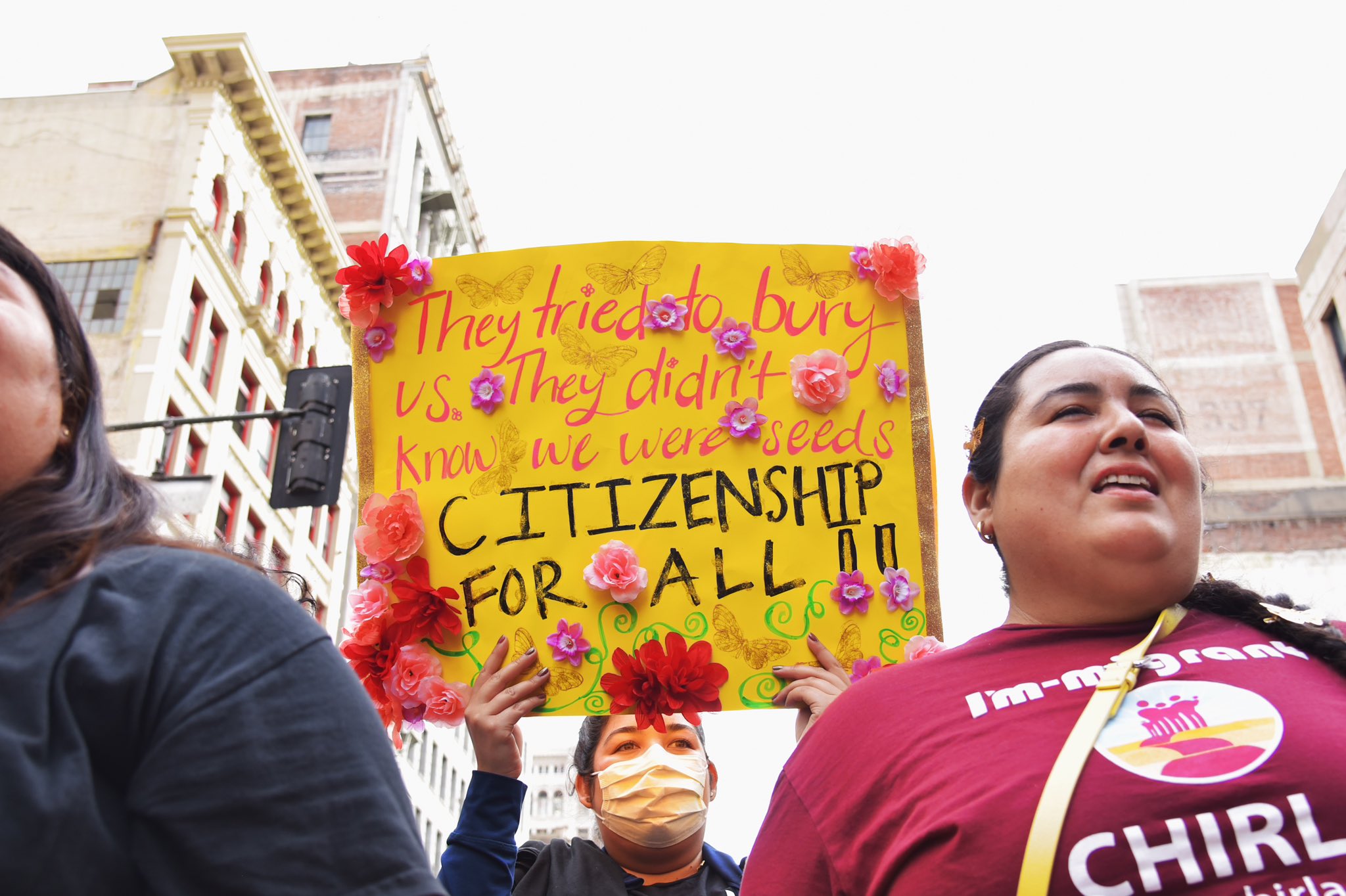 CHIRLA on Twitter "Los Angeles May Day march 2023 sign highlights! 🤩