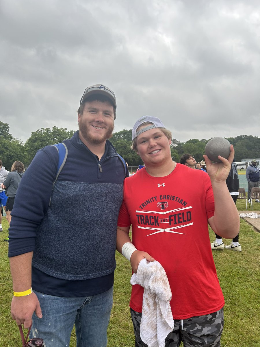 Bigcam074's tweet photo. @MastinHunter broke 50! Threw 51.11! Headed to state! 
State qualifiers: 
Hunter Mastin
Cade Hayes
Jeremiah Isaac 
Kendi Burrus https://t.co/1CNTN8NqtA