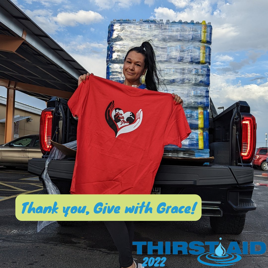 KeysToChangeAZ's tweet photo. Thank you so much, EPS Group Inc., @downtownphoenix , @SuperBowl committee, @Maricopahealth & Give With Grace!
Visit https://t.co/eVAk8cF6x9 to donate today & help HSC save lives this summer.💧🥰🙏
#WaterDrive #DonateWater #StayHydrated #HeatRelief #ThirstAid #Donate #Water
2/2 https://t.co/RWo2qhomhh