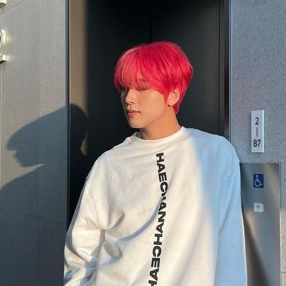 asterionns's tweet photo. ㅤㅤㅤㅤ
        ⤿ ♡  ᎓⃕    Olá, eu me chamo Asterion. Sou o filho da Estelar e do Robin, os de jovens titãs. Vivi em tamaran por muitos anos, mas decidi vir à terra para conhecer melhor o planeta do meu pai. Espero que possam me ajudar a me adaptar por aqui!
ㅤㅤㅤㅤ https://t.co/wTZlKVNept