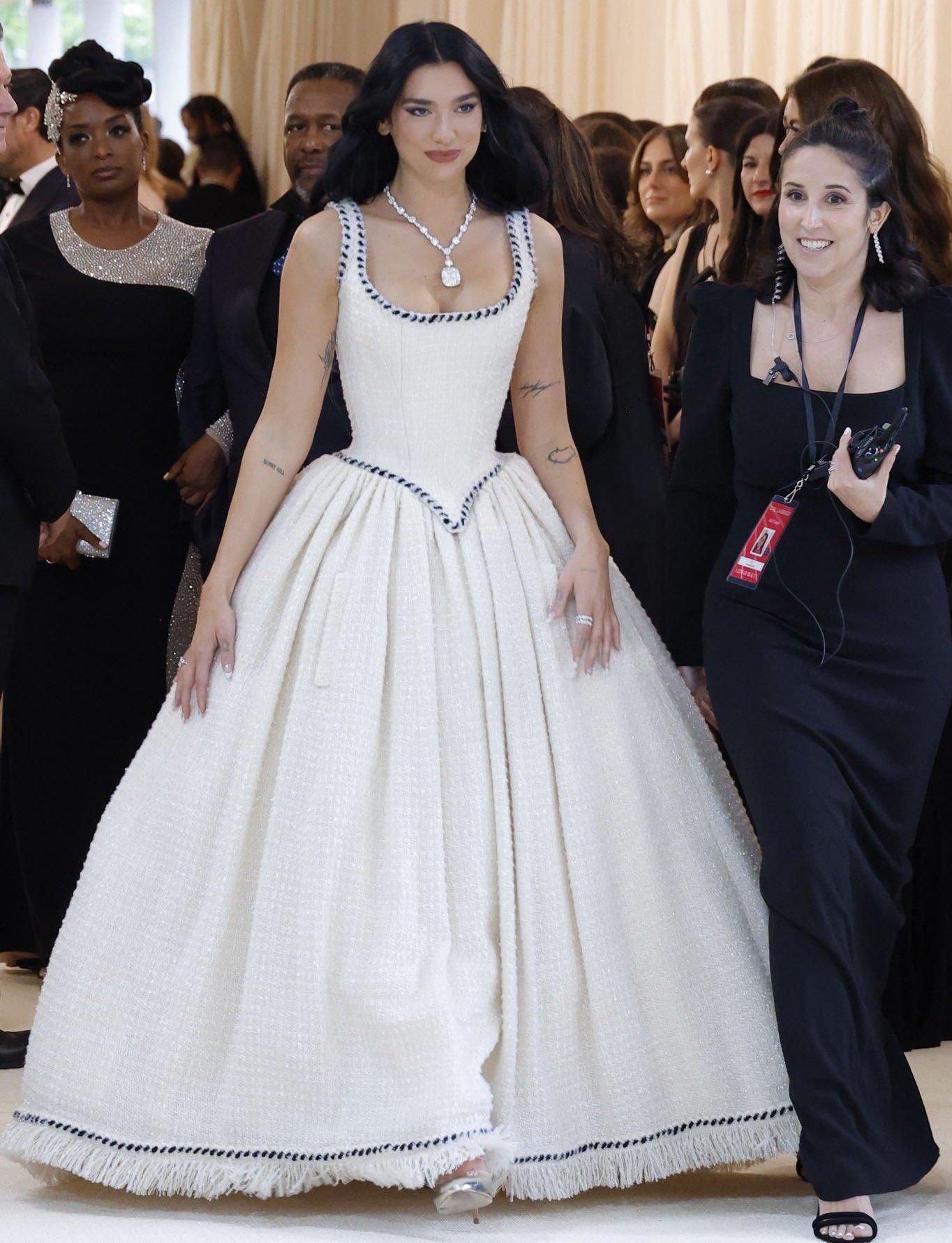 mila on X: Dua Lipa in a Chanel 1992 couture wedding dress   / X