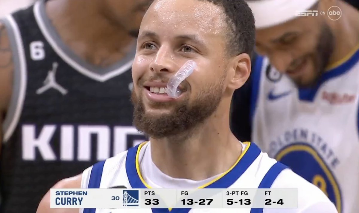 TheWarriorsTalk's tweet photo. Powerful words from Steph when asked why he was smiling after missing free throws in game 7: “Attitude can manifest alot of things…” 💯 https://t.co/QNdTg71lcI