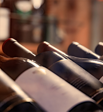 From the horse's mouth. How premium #wine producer <a href="/LevantineHill/">Levantine Hill</a> recommends that you get the best results from cellaring your #wines. #storage #winelovers gourmetontheroad.com/2023/05/how-to…