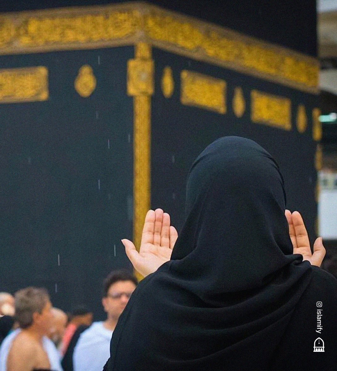 رب إني لما أنزلت إلي من خير فقير

[Rabbi innī limā anzalta ilayya min khayrin faqīr]

My Lord! I am indeed needy of whatever good You may send to me