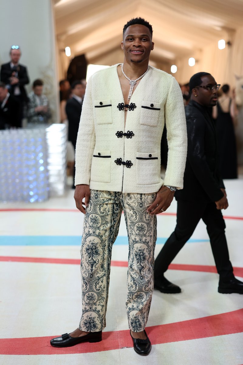 BleacherReport's tweet photo. Stars showed out at the #MetGala 🤩

Who had the best fit? 👀 https://t.co/rSEXa2yNkZ