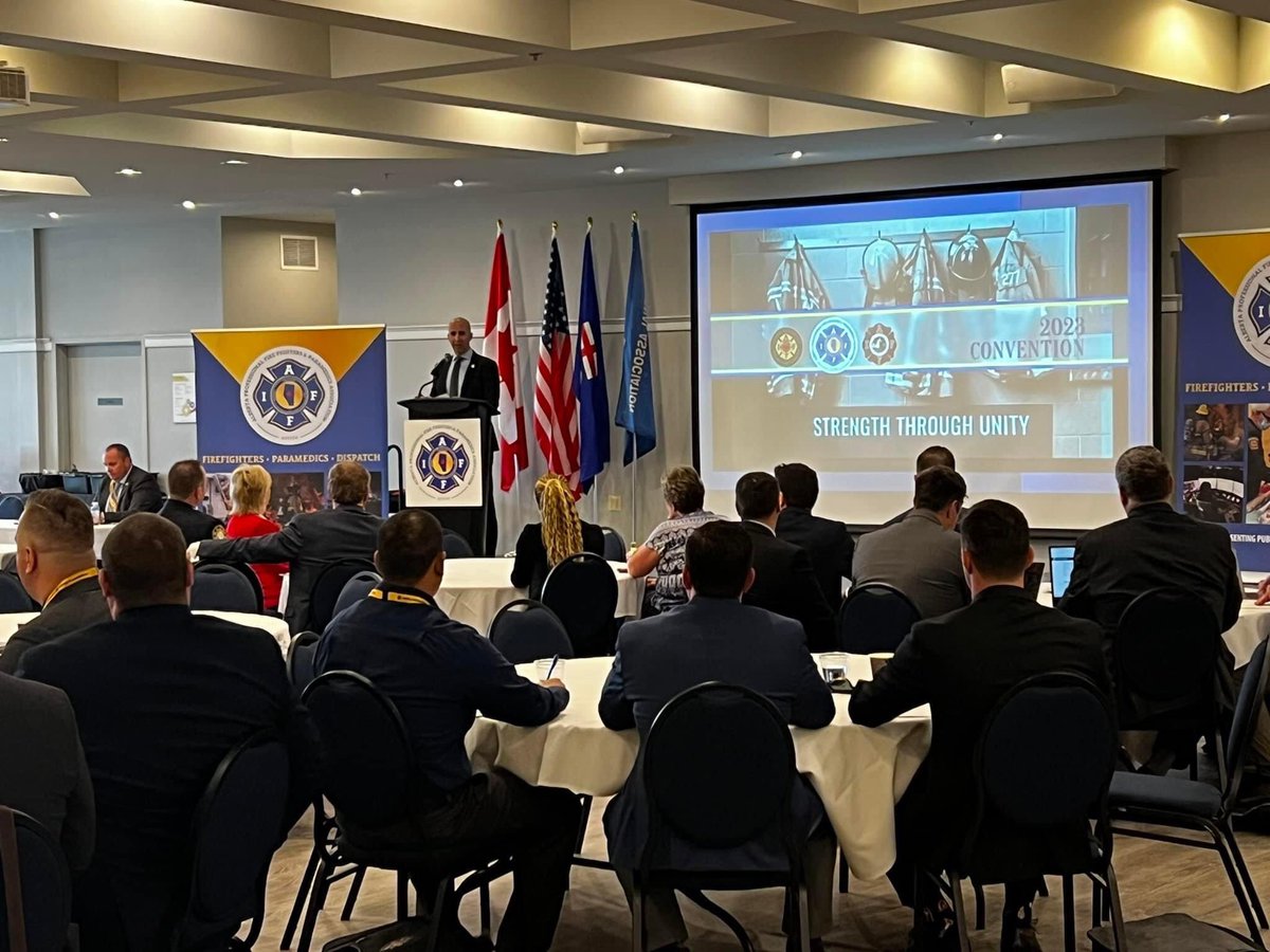 apuliacatering's tweet photo. Day one of three days of Alberta Professional Firefighters & Paramedics convention in @CityFortSask @AlbertaFFA #Catering in #Edmonton, #CityofLeduc #SherwoodPark, #eips @elkislandpublicschools #FortSaskRecDCC #yeg #yegfood #shpkfood #sherwoodpark #eips #ShPk #BlackGoldSchool https://t.co/kcdliodjej