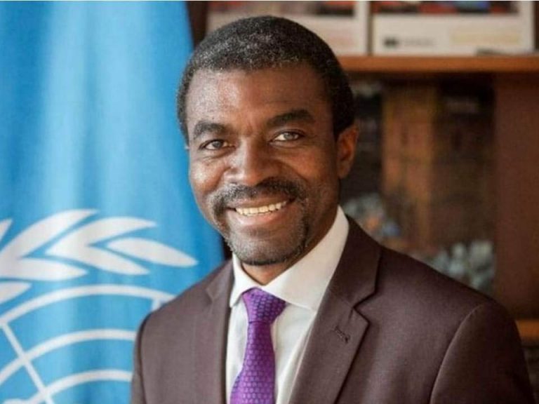 El director del Centro del Patrimonio Mundial de la Unesco, Lazare Eloundou Assomo, viajó hoy en visita oficial a Cuba, donde participará en diversos eventos, sostendrá reuniones e impartirá conferencias magistrales. #CabaiguánEduca, #EducaciónSanctiSpíritus