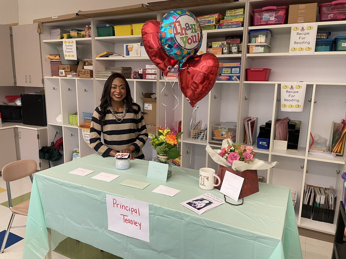 Happy #PrincipalAppreciationDay to our inspirational leader <a href="/DomTeasley/">Dominique Teasley 📌</a>! <a href="/WilburnElem/">Wilburn Elementary</a> appreciates your relentless dedication to our staff and students. We hope your day was extra special! #WeAreCrew #RowOn