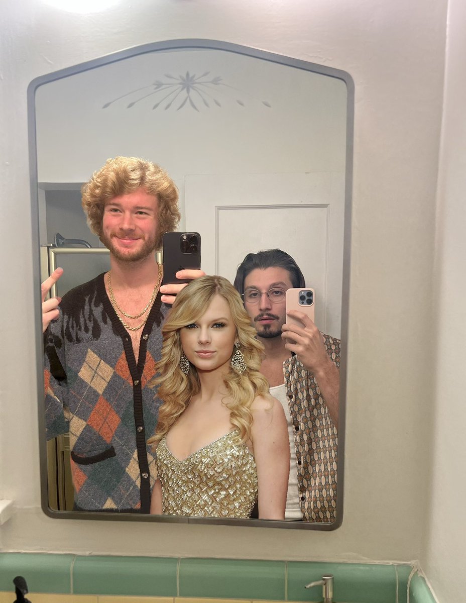 “goodness gracious” with <a href="/yunggravy/">Yung Gravy 🥧</a> may 12th