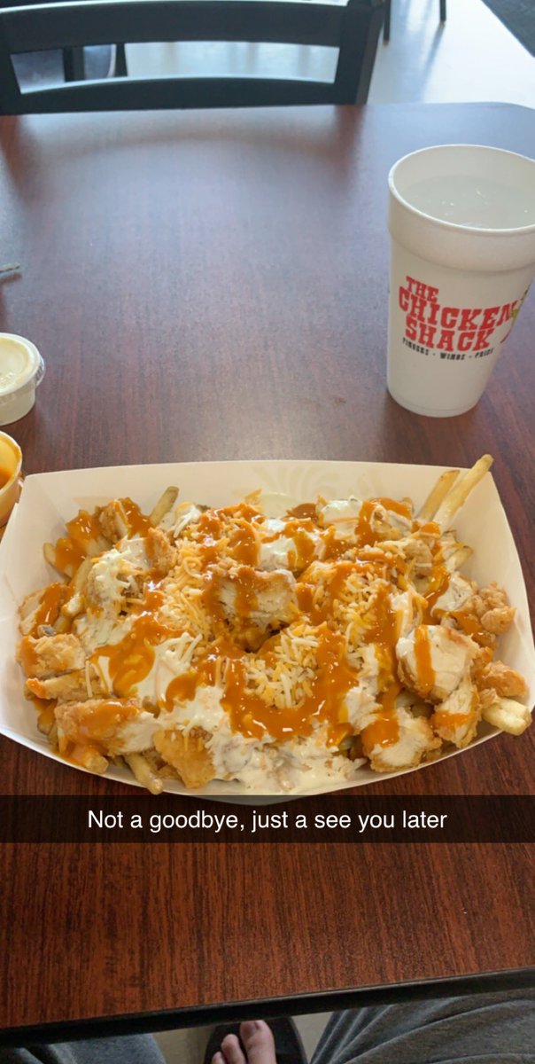 WildemanPiper's tweet photo. From having Chicken Shack on its opening day,

To having it at least once a week throughout high school,

To being my last meal before I left for the Air Force,

And finally to being a staple every time I’ve come home since then,

I’ve loved every single Buffalo Chicken fry. https://t.co/q5DwRJyiUQ