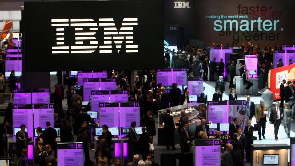Forbes's tweet photo. Some 7,800 human jobs could be replaced in the coming years by AI programs, IBM CEO Arvind Krishna told Bloomberg.
https://t.co/8ENUNeUyrC https://t.co/9CS4eeVevv