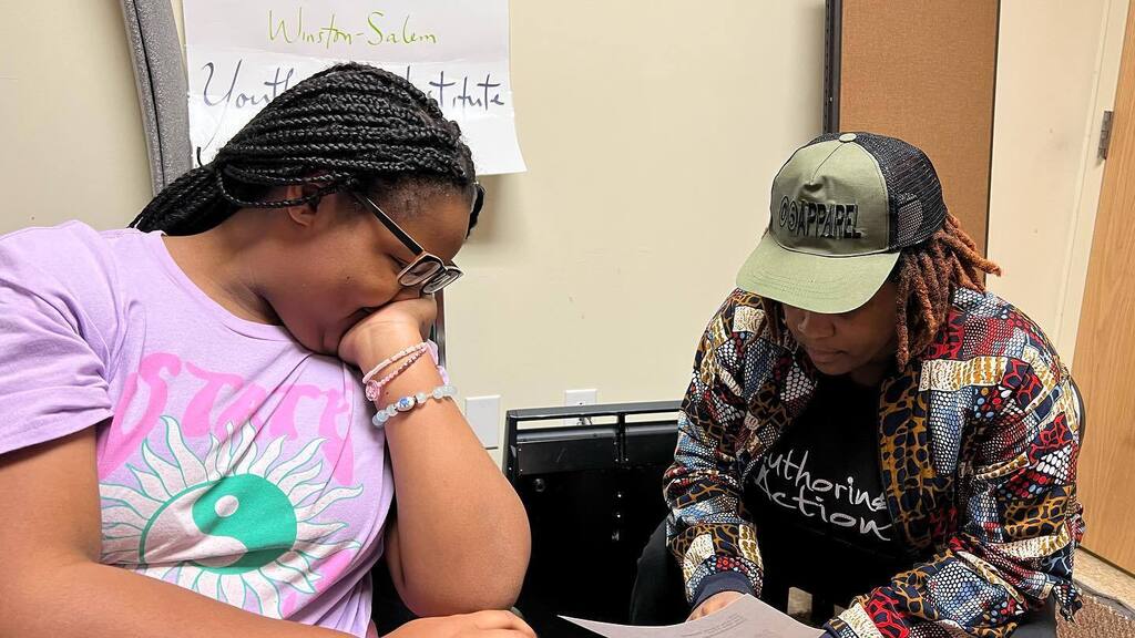 #JustUs Spring 2023 instagr.am/p/Crt8AIzgySB/