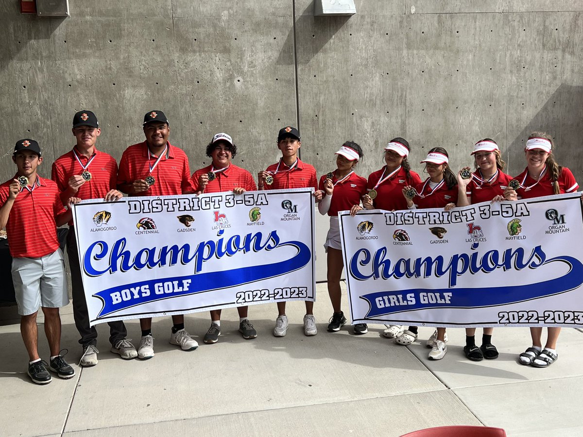 ChsHawkGolf's tweet photo. 🥇⛳️🥇 BOYS and GIRLS 2022-2023 District Champs🥇⛳️🥇 #Cen10Pride https://t.co/AhTUS3cidF