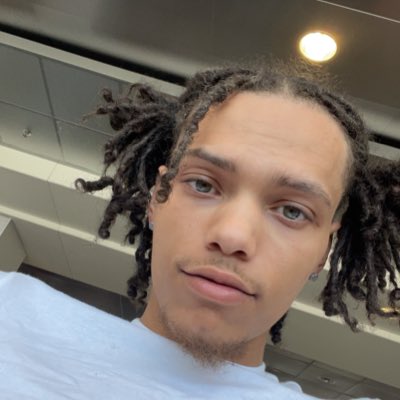 NicoJack15's tweet photo. #NewProfilePic https://t.co/Kv3aP7JxVh