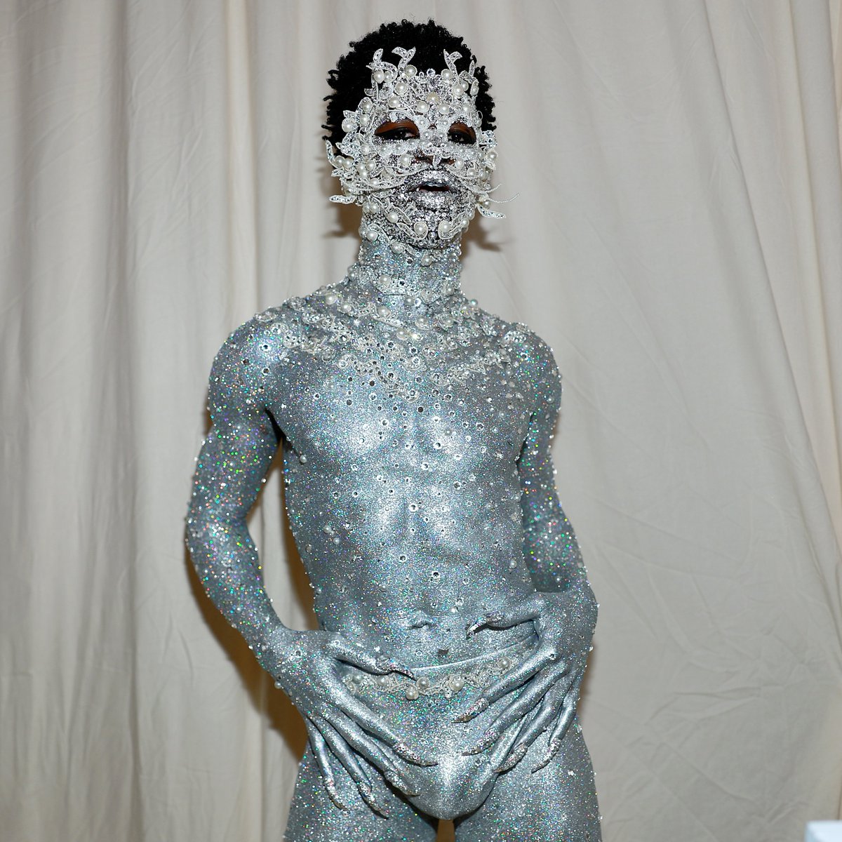 MTV's tweet photo. OH. MY. @LILNASX. #MetGala https://t.co/ATYznMH2I2