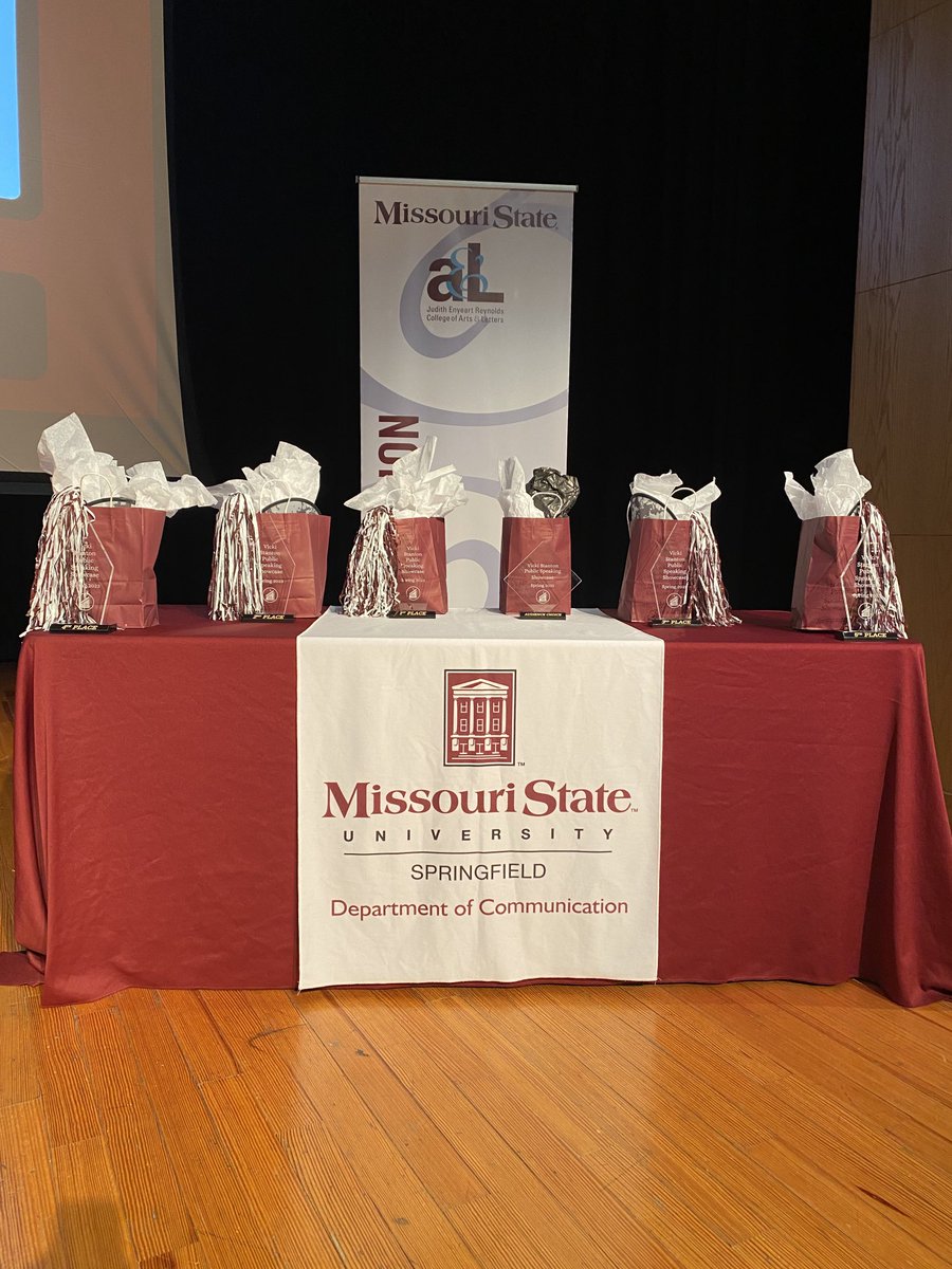 Jerri Lynn Kyle (@teacherjlk) on Twitter photo Who gets what? Can’t wait to see final speaker order. They are all winners tonight. <a href="/MsuVspss/">Missouri State VSPSS</a> <a href="/MSU_RCOAL/">MSU Arts and Letters</a> <a href="/msuCOMDept/">MSU COM DEPT</a> Who gets what? Can’t wait to see final speaker order. They are all winners tonight. <a href="/MsuVspss/">Missouri State VSPSS</a> <a href="/MSU_RCOAL/">MSU Arts and Letters</a> <a href="/msuCOMDept/">MSU COM DEPT</a>
