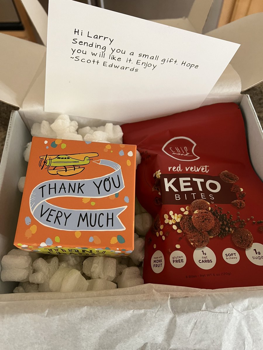 FastFundingRE's tweet photo. Thank you Scott Edwards @askscotttoday  for sending me this wonderful Eva Gift! 🤩 -- personalized to my taste 👌 You’re a rockstar lender &amp; I’m proud to be in your team @TryEvaBot https://t.co/Fwh60lmlY7
