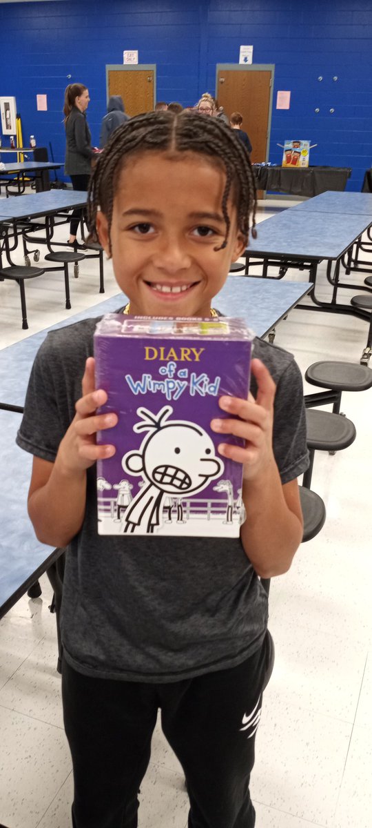 Krista Miller (@4thgradess) on Twitter photo Thank you to the SVA PTSA for an amazing BINGO night!! This <a href="/4thSVAKnights/">4th Grade SVA Knights Of Knowledge</a> was a winner!! #BeRoyal 💙💛 <a href="/SummitViewAcad/">SVA Principal</a> <a href="/julie_pouncy/">Julie A. Pouncy</a> Thank you to the SVA PTSA for an amazing BINGO night!! This <a href="/4thSVAKnights/">4th Grade SVA Knights Of Knowledge</a> was a winner!! #BeRoyal 💙💛 <a href="/SummitViewAcad/">SVA Principal</a> <a href="/julie_pouncy/">Julie A. Pouncy</a>