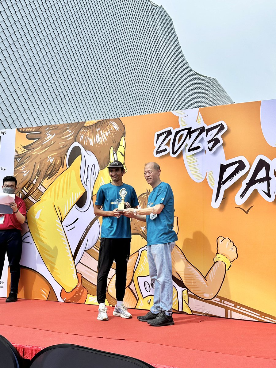 Congratulations to our very own speedster <a href="/asrfkml/">Ambivalance</a> for securing a 3rd place finish in the Pay Fong Run 10KM with a bonus of his 10KM Personal Best at 38:57!