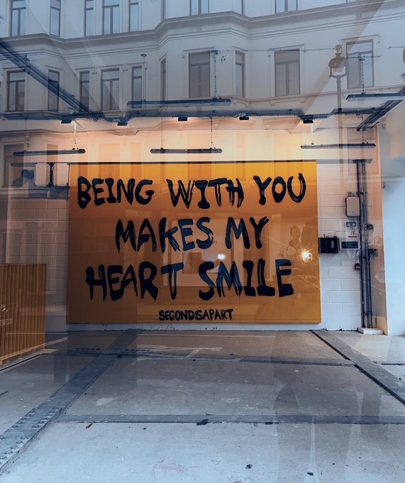 should I be the one that makes your heart smile? https://t.co/kv1YLlh0O1