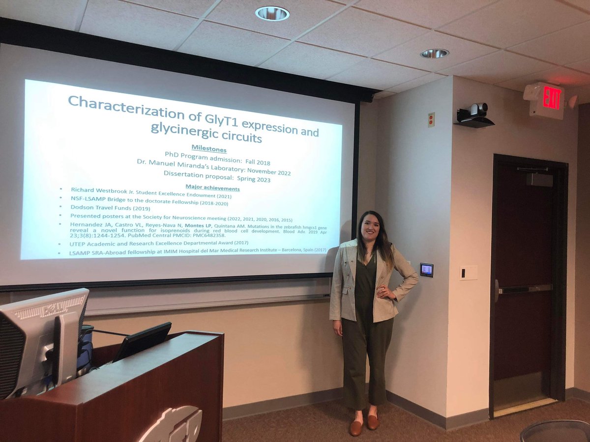 EpccB's tweet photo. Bridges Alumni, Laura Montes, successfully defends her Proposal.      Congratulations 🎊🎉 So proud of you! 🐭🧬 🔬 https://t.co/55wsuw557C