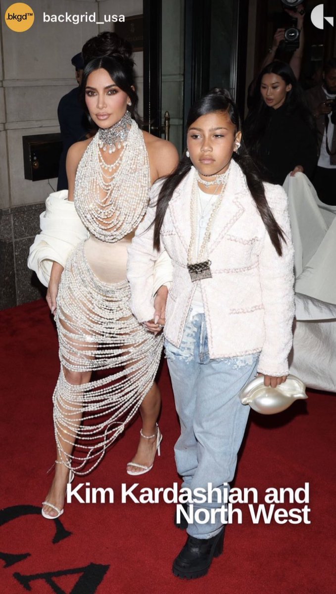 Sophie Ross Brooks tweet media