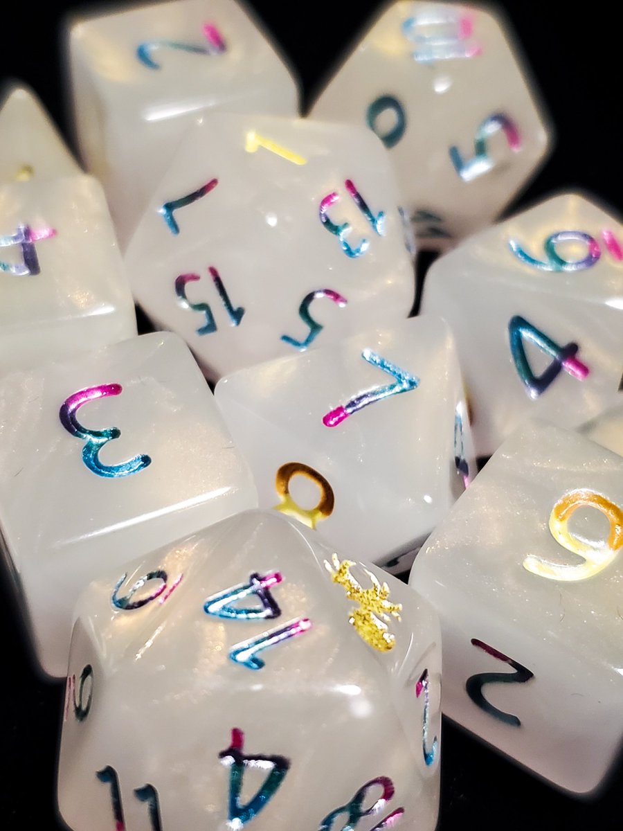 LisaKayInk's tweet image. Some recent dice re-inks I've done!