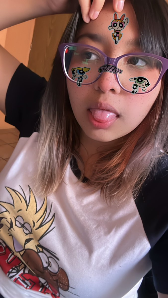 soymuns's tweet photo. Veni wacho… ya estoy en stream y vamos a chillear en valo ajdvajja

Rtx saludow

Link abajow https://t.co/h2qifwWIcl