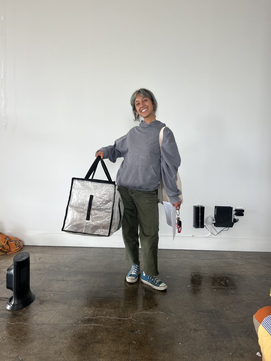 elliewithoddli's tweet photo. Oddli's first day of our summer internship. Amazing to see systems and culture be able to be passed on and also built the people we bring into our orbit https://t.co/fHDvSzycnF