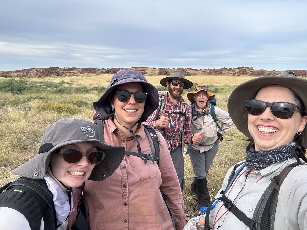crar_m's tweet photo. Dating Murujuga’s Dreaming now underway - starting with Kaitlin Sullivan’s Honours research project on a clay pan in the north of the archipelago https://t.co/1ntQArNkme