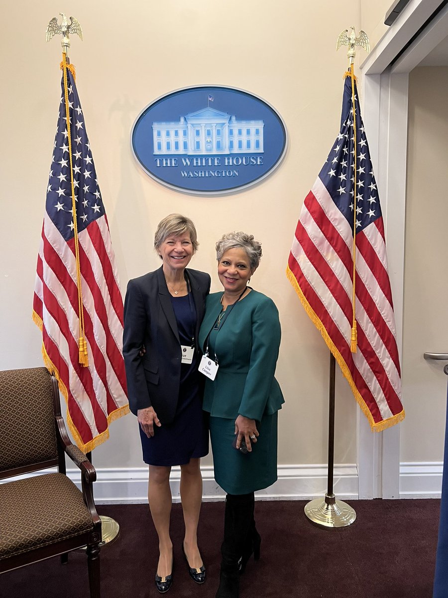 Dr. Sue Desmond-Hellmann (@suedhellmann) on Twitter photo A robust, well-trained, and well-compensated #publichealth health workforce is essential to ensure all Americans can have a healthy life. I was fortunate to work with <a href="/LisaCooperMD/">Lisa A. Cooper, MD</a> & colleagues on how best to accomplish this. Our report is out today! whitehouse.gov/wp-content/upl⦠A robust, well-trained, and well-compensated #publichealth health workforce is essential to ensure all Americans can have a healthy life. I was fortunate to work with <a href="/LisaCooperMD/">Lisa A. Cooper, MD</a> & colleagues on how best to accomplish this. Our report is out today! whitehouse.gov/wp-content/uplā¦