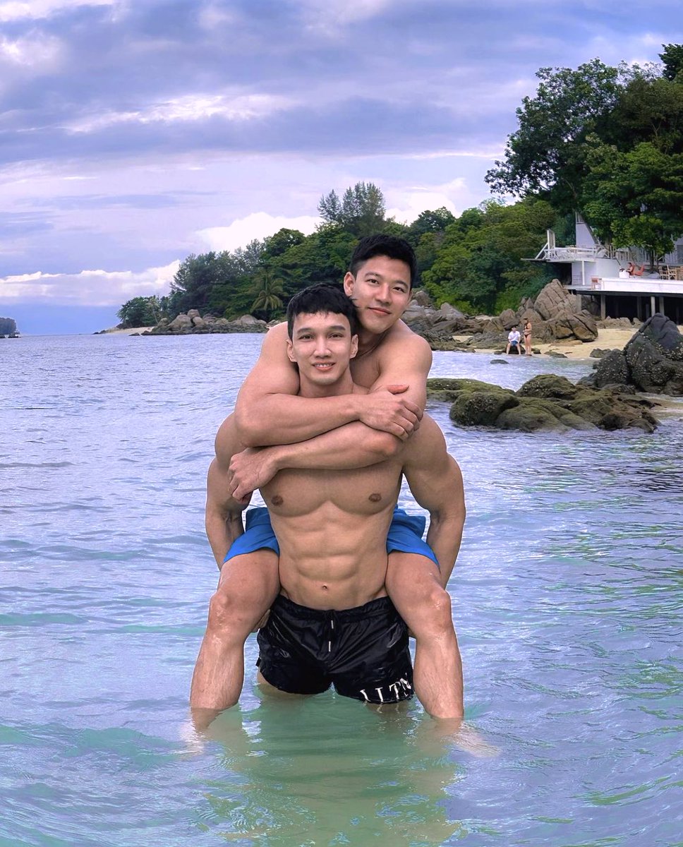 FOREST ALBUM 🏳️🌈 tweet media