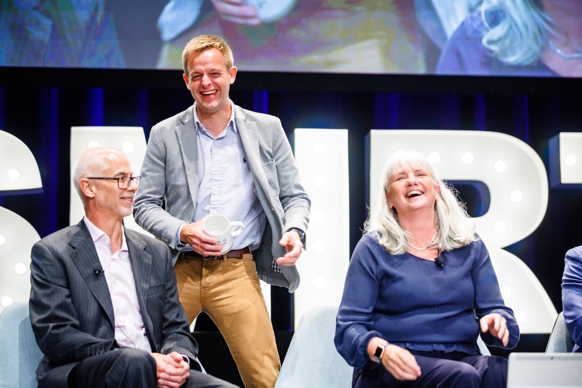 Johnathan Hewis tweet media