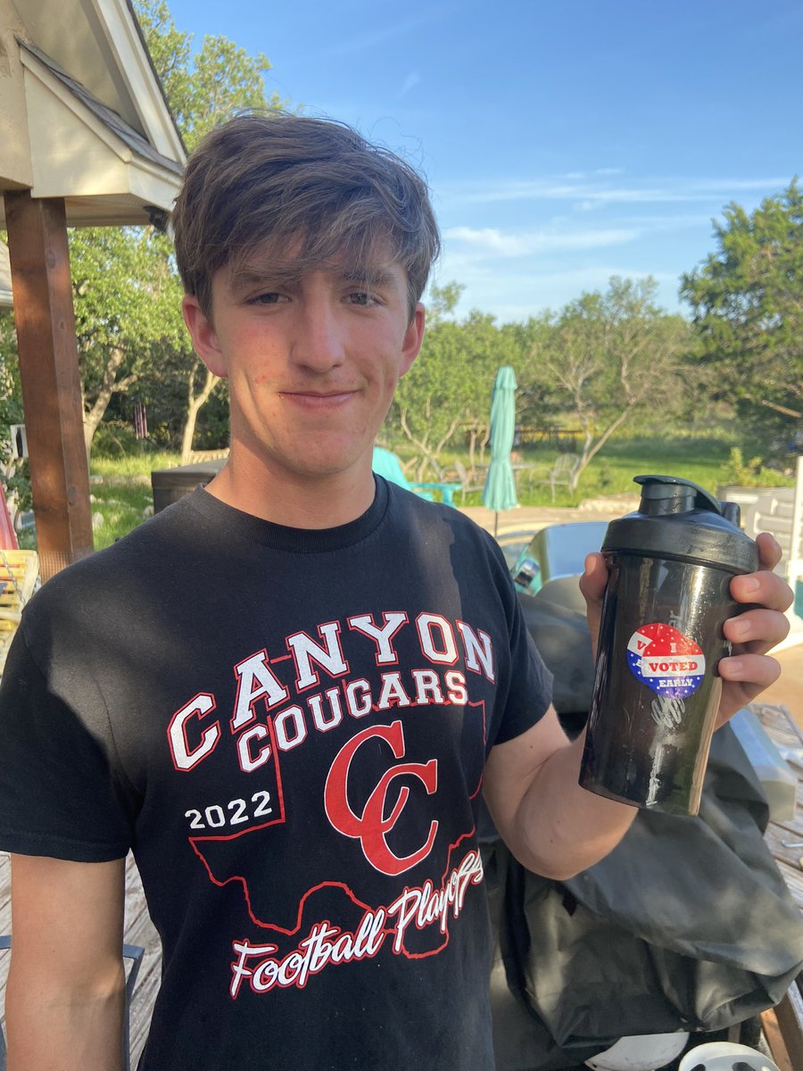 First time voter! #comalisd #cisdbond2023 <a href="/Owen_Painter18/">Owen Painter</a>