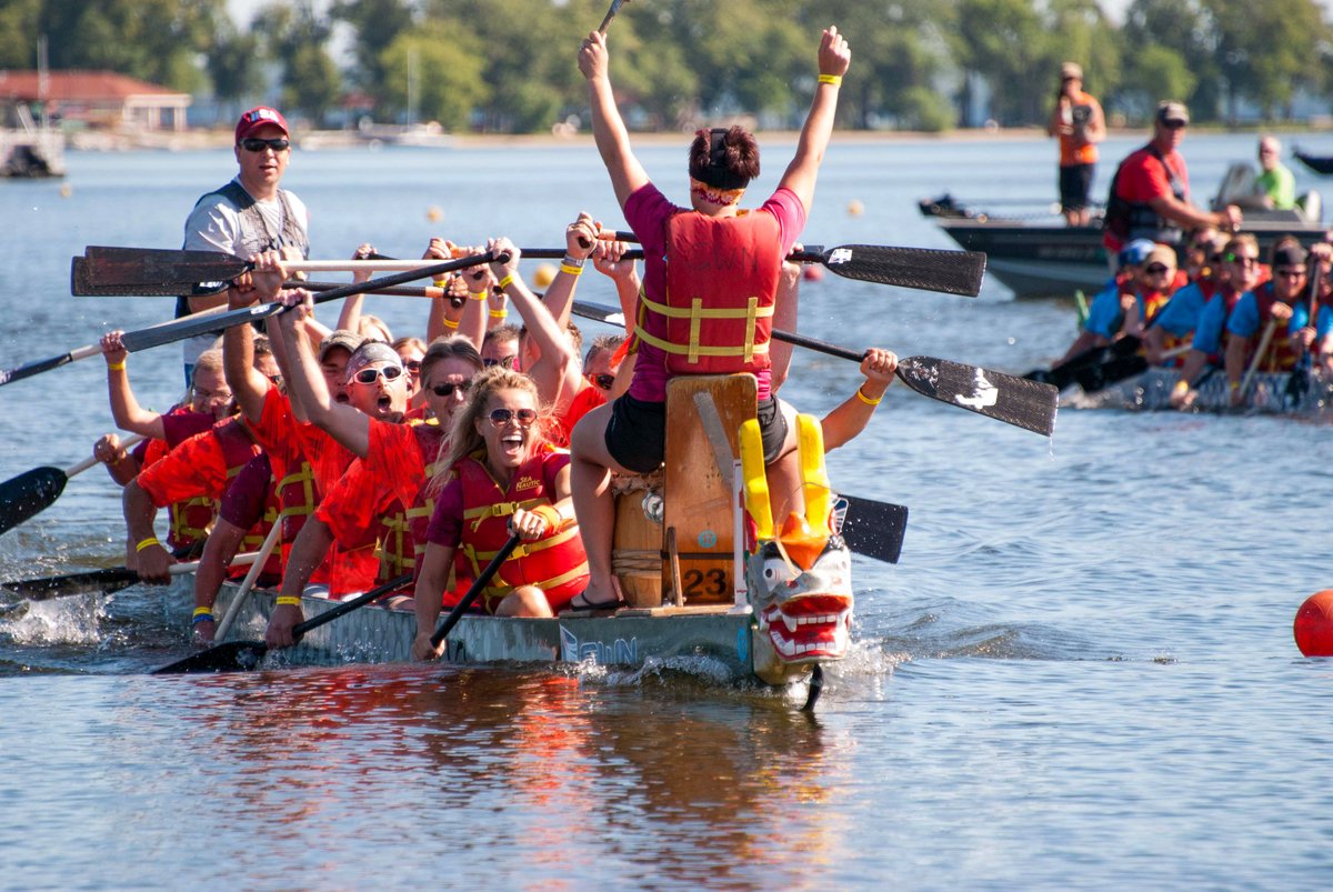 BJIDragonBoat's tweet photo. 🏆GIVE YOUR TEAM ANOTHER REASON TO CHEER &amp; register before the Early Bird Discount flies off! Teams entered by midnight TONIGHT SAVE $100!

Link: https://t.co/8esP1EzUal

We look forward to seeing you @ the 17th Annual Lake Bemidji Dragon Boat Festival!

#bjidragonboat #paddlesup https://t.co/9efksp2SRz