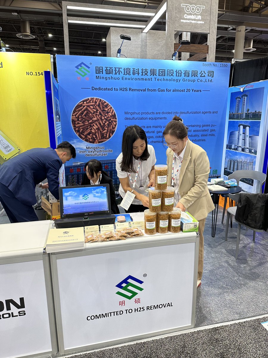 PhoenixLiu10's tweet photo. After 3 years' lockdown, finally we're here! 🇺🇸 Welcome to meet us at booth no. 1550. [握手] https://t.co/WPMrFr5bQm