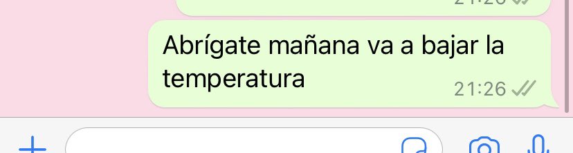 nadie:
yo, la niña adicta a la app del clima: