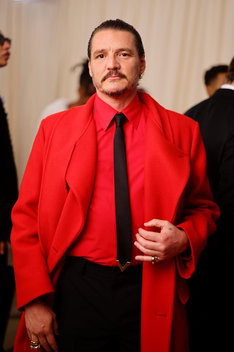 BuzzFeed's tweet photo. blessing your feed real quick. 🥹❤️ #MetGala https://t.co/zvB0AdMwIc