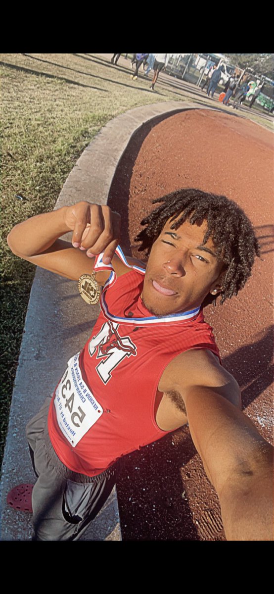 Spencer Taylor II tweet media