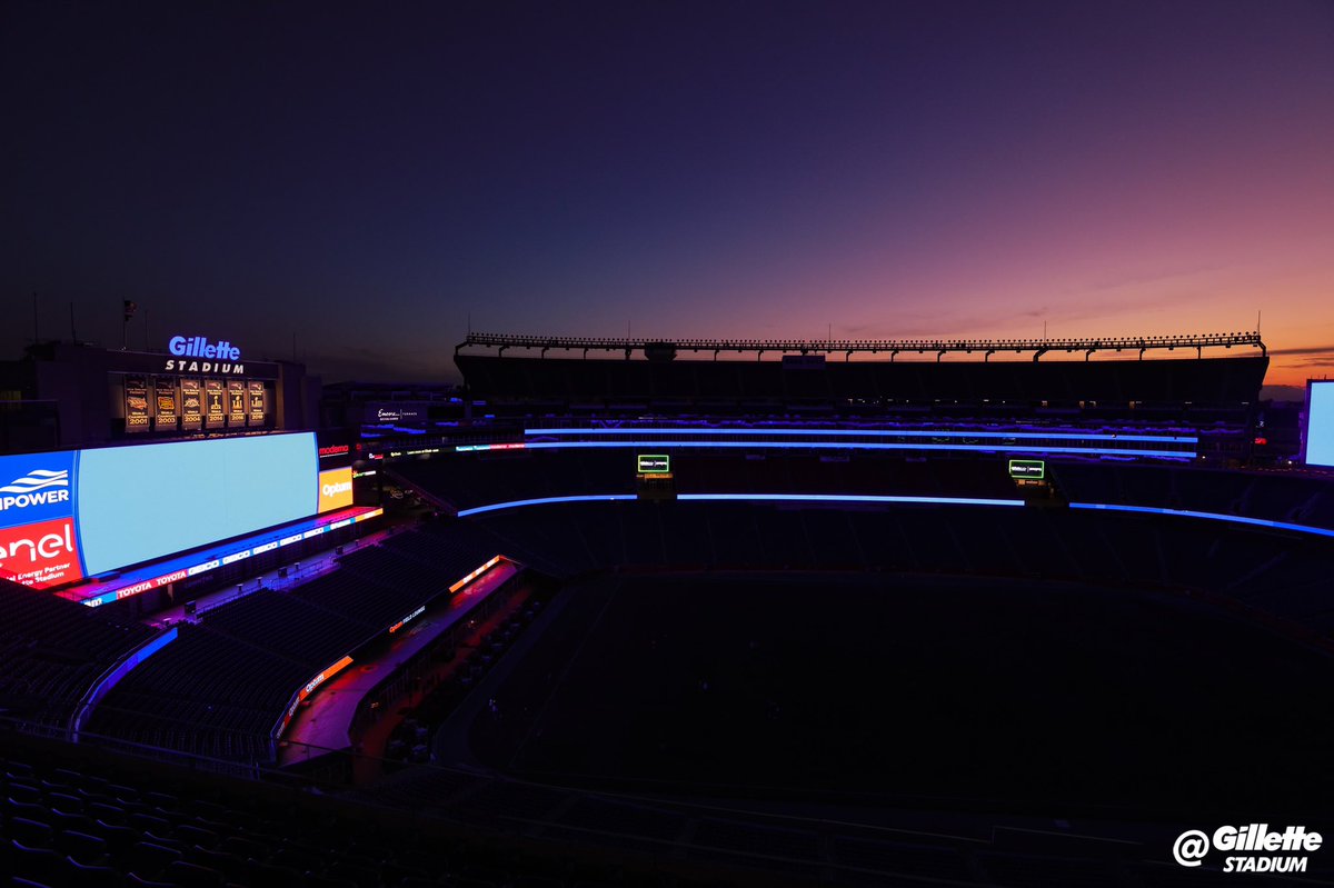 Gillette Stadium is lit up blue tonight for #JewishAmericanHeritageMonth. Join us and #StandUpToJewishHate.
 
Learn more: standuptojewishhate.org #🟦