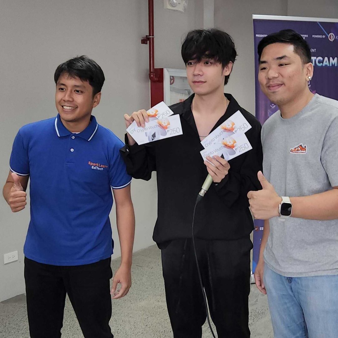 SparkLearnET's tweet image. The #Web3Bootcamp is officially a wrap! 🎉 Thank you, @arkofdreams for having us. ✨
Team #SparkLearnEdTech and @ICPManila rocked it last Saturday, April 30th, and we couldn't be more proud of everyone who joined us for this amazing learning adventure! 🚀