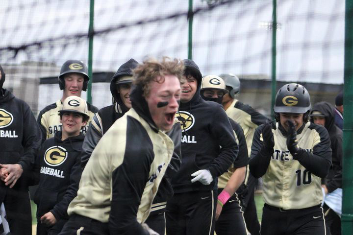 TribStandout's tweet image. 🚨#Standout Senior Spotlight🚨 @_GatorsBaseball 2B Brandon Bell (@br_bell25) is a spark plug for the Gators this season batting .373 with 8 XBH on this season.

BBell heads to @ChathamU next year to play ball. ⚾️

📸: @asharris76/IG