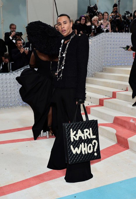 I feel the actual Karl would have appreciated this bag being carried by Olivier Rousteing of Balmain #MetGala