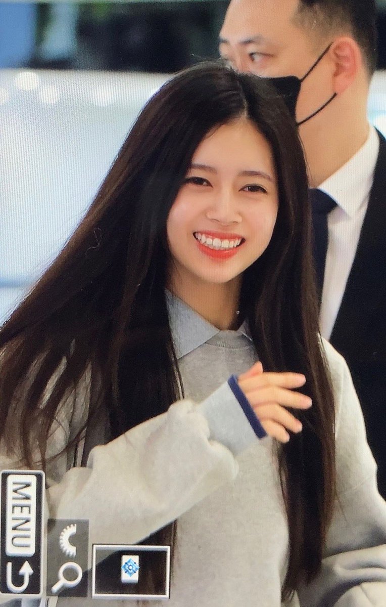 040326cb's tweet photo. 230502 김포공항 출국 preview

ひさしぶり💘

#NiziU #니쥬 #RIMA #リマ https://t.co/rslLmIq0PC