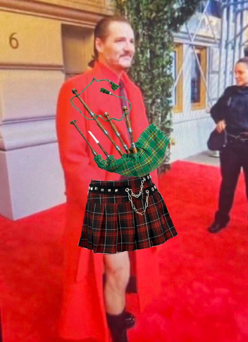 moraiwren's tweet photo. 🚨More of  Pedro Pascal being Scottish at the Met Gala!🚨 https://t.co/miwki3heFL