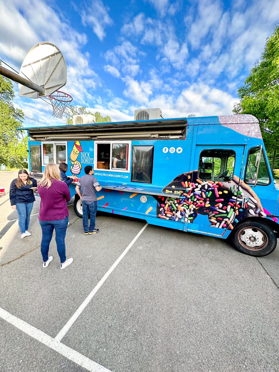 Taylor Argue tweet media